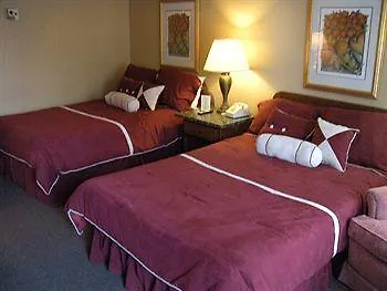 Fairfield & Worth Downtown/convention Center 3*