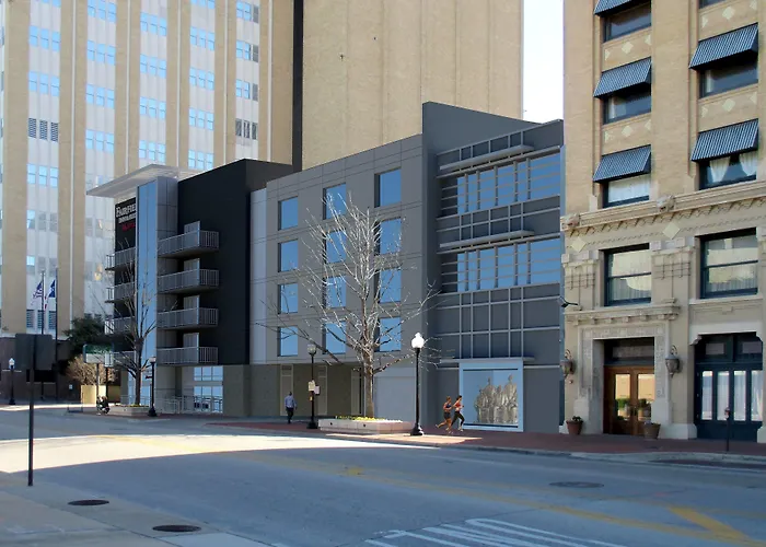 Fairfield & Worth Downtown/convention Center Hotel 3*