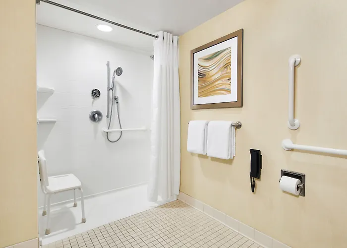 Fairfield & Worth Downtown/convention Center 3*