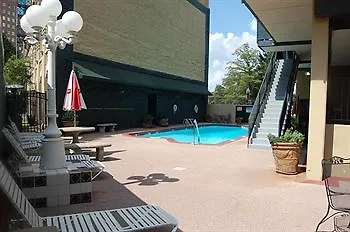 Fairfield & Worth Downtown/convention Center Hotel 3*